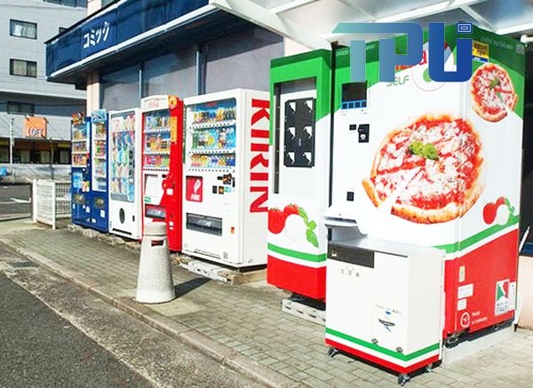 Máy bán pizza tại Nhật bản