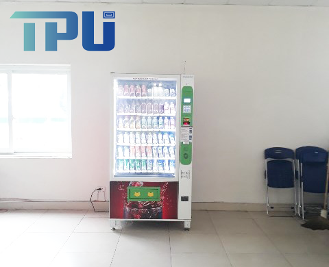 Máy bán hàng tự động TPU tại cangteen của công ty  Nikkiso​